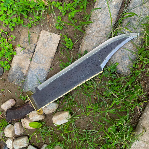 Ramboo Bowie, 26" Damascus blade handle made of Stag Horn.